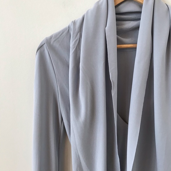 Roland Mouret pale blue long sleeved draped back top - Picture 16 of 16